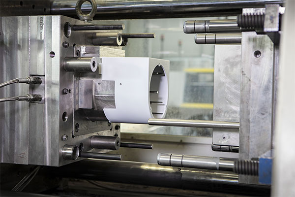 stampaggio-plastica-sacel-group